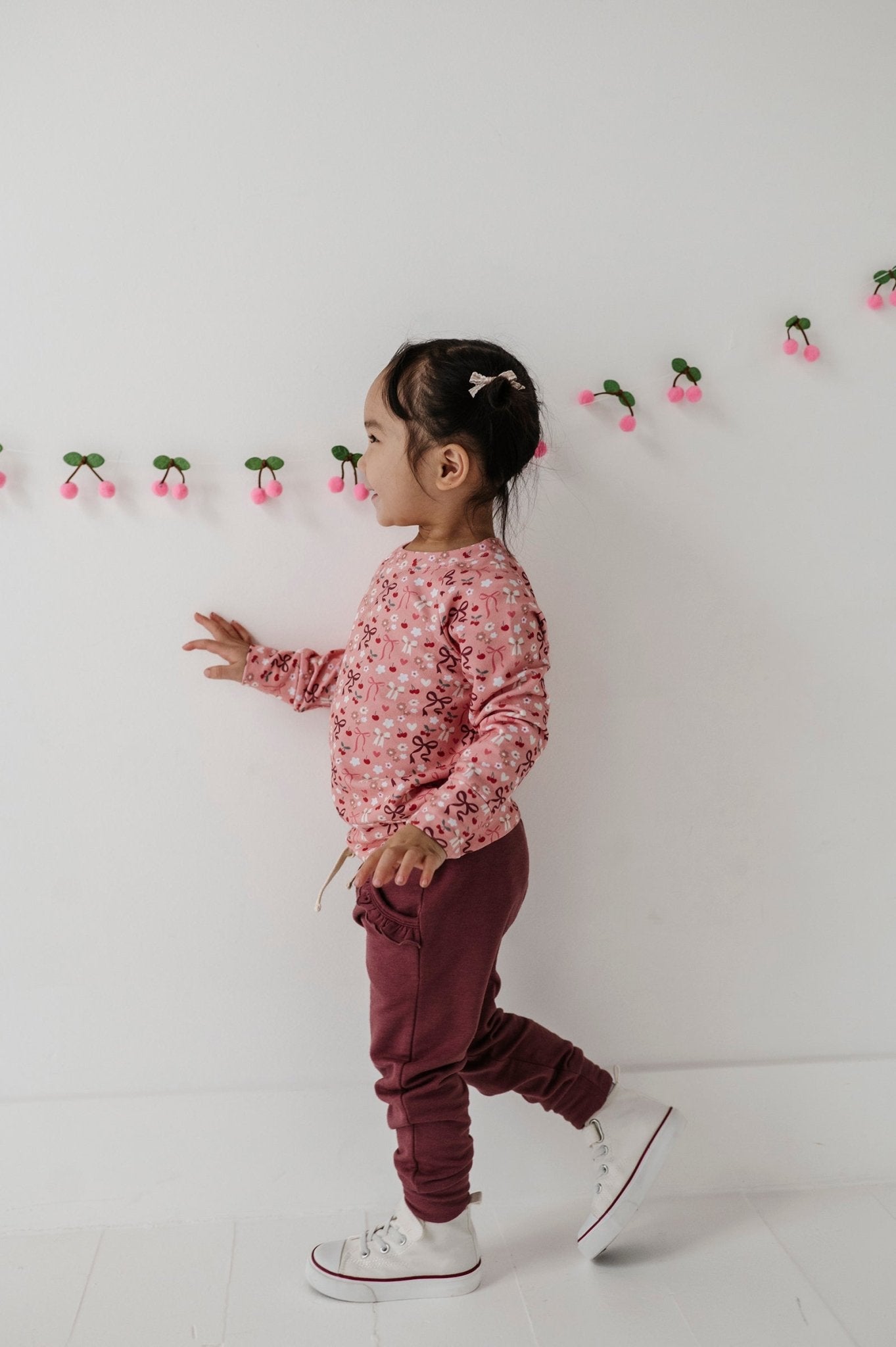 Girl's Raglan Sweatshirt - babysprouts clothing company