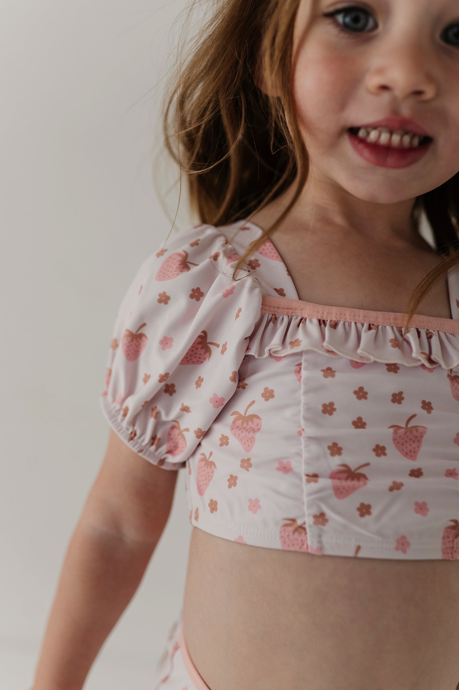 Girl's Puff Sleeve Swimsuit