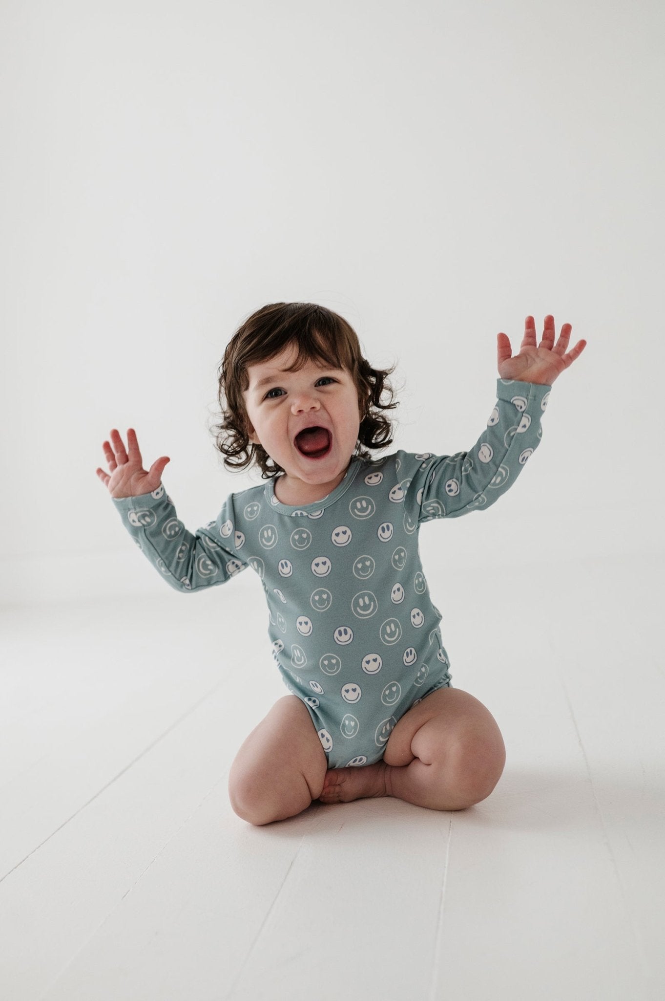 Baby Long Sleeve Bodysuit - babysprouts clothing company