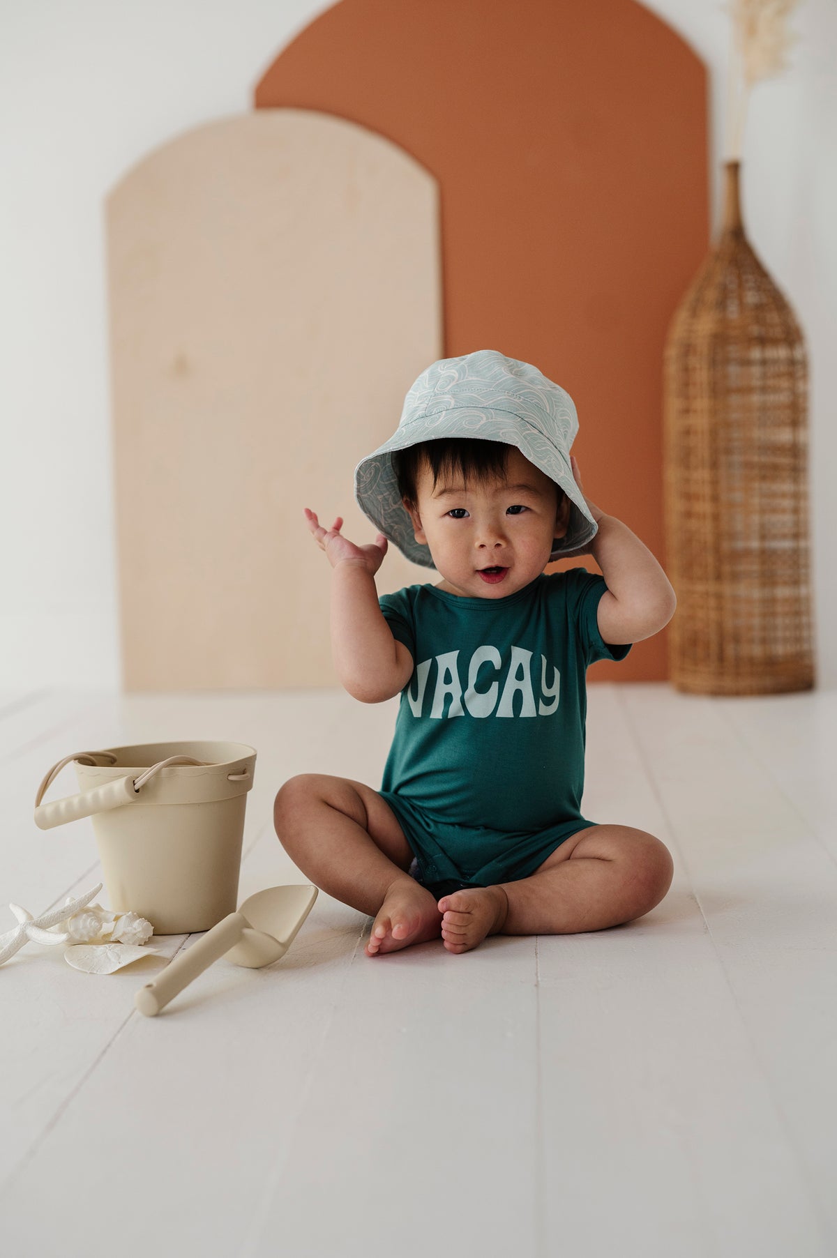 Bucket Hat
