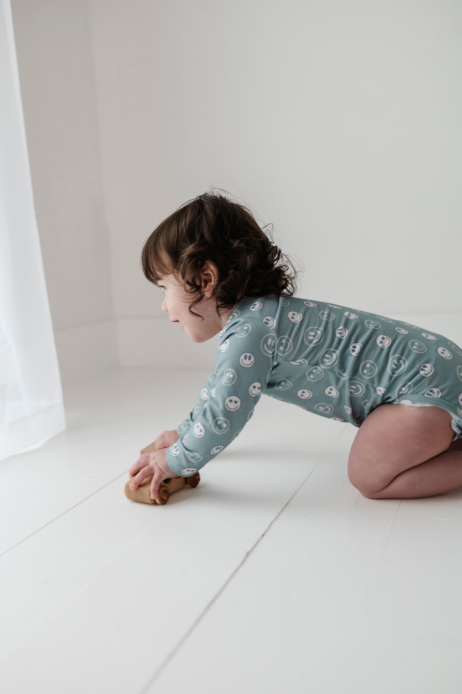 Baby Long Sleeve Bodysuit