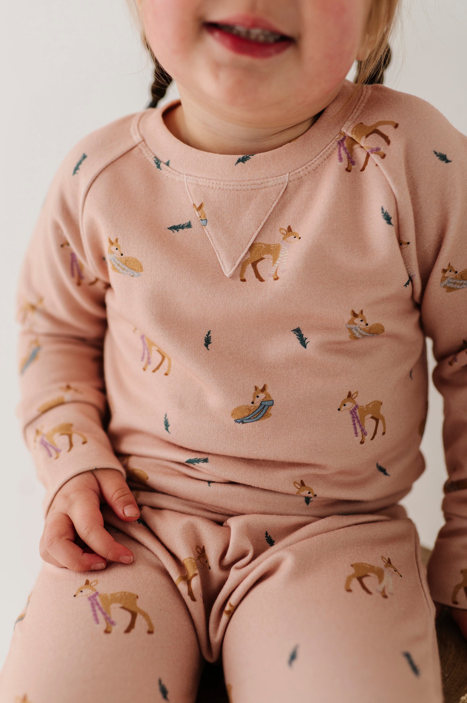 Girl's Raglan Sweatshirt