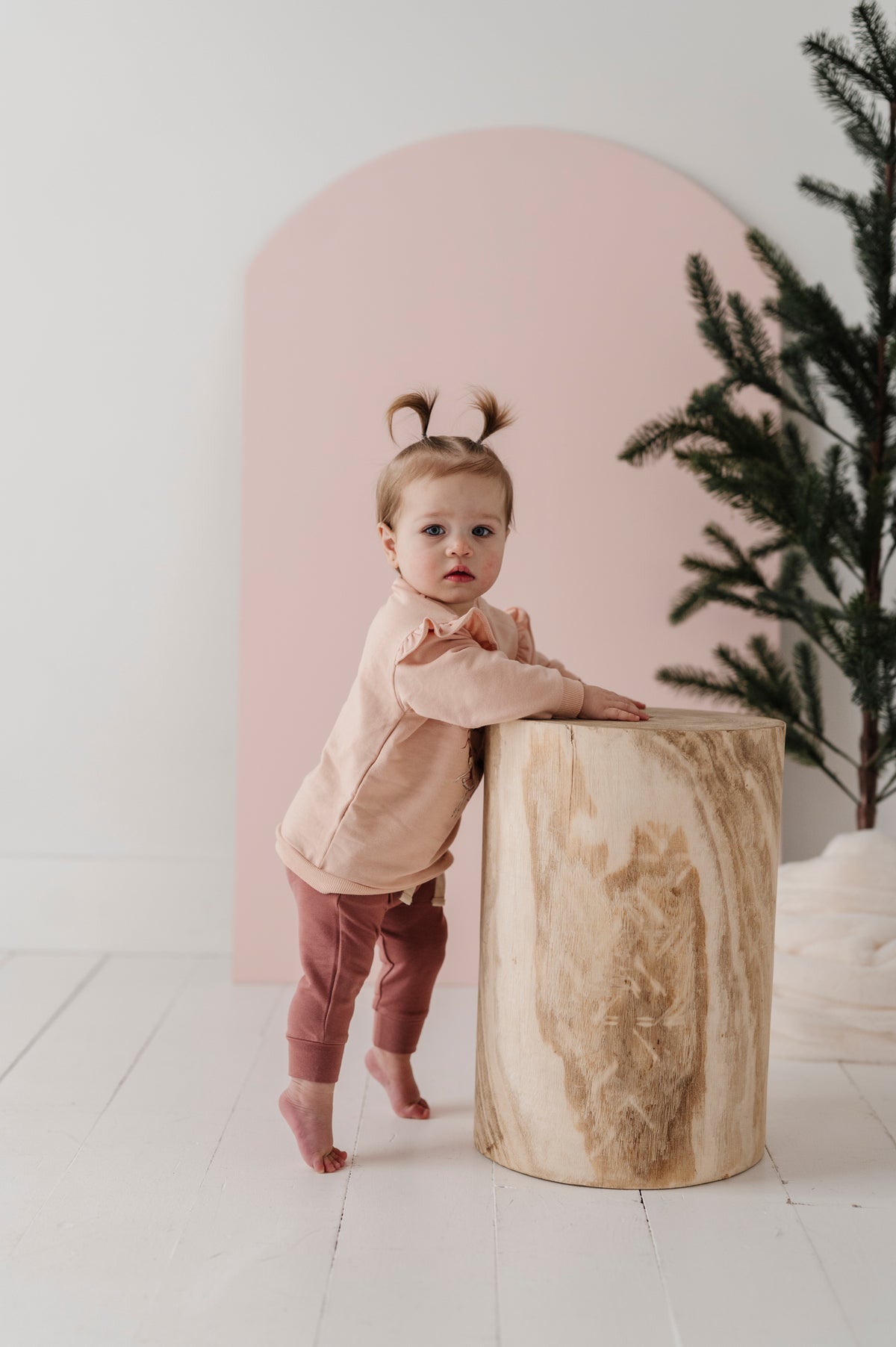 Girl's Ruffle Joggers