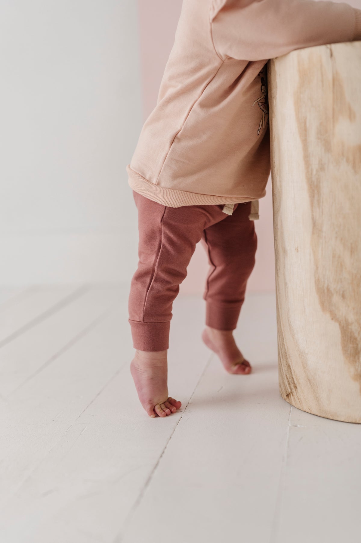 Girl's Ruffle Joggers